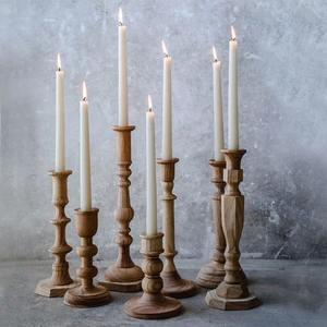 เชิงเทียนไม้ทำด้วยมืออย่างสวยงามสำหรับตกแต่งบ้านชนบทด้วยสไตล์วินเทจที่หรูหราสำหรับการตกแต่งภายในที่อบอุ่นและสะดวกสบาย - Product Image 2