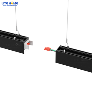 Lampada LED Lineare 40W 4ft Luce Bianca Naturale, Installazione Sospesa o a Superficie per Illuminazione Commerciale, Uffici e Negozi - Product Image 4