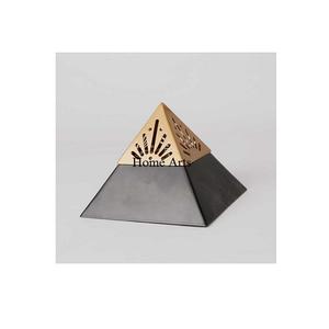 Mabkhara en fer noir et or avec brûleur à encens de forme triangulaire de qualité exclusive pour la maison et les mariages - Product Image 1