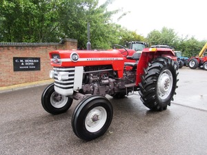 รถแทรกเตอร์มือสอง Massey Ferguson 175 รุ่นดั้งเดิม ขับเคลื่อน 4 ล้อ สำหรับงานเกษตร สีแดง เหมาะสำหรับงานภาคสนาม - Product Image 5