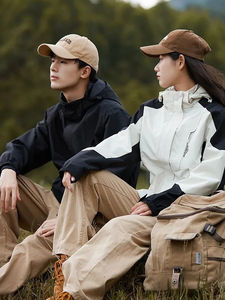 แจ็คเก็ตกลางแจ้งรุ่นใหม่ปี 2025 สำหรับทุกเพศ กันลม กันน้ำ ระบายอากาศได้ดี มีซิป เหมาะสำหรับการเดินทางและปีนเขา ชุดคู่รักระดับสูง - Product Image 2