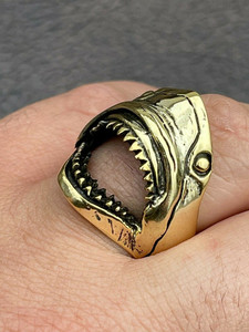 Bague ouvre-bouteille requin en or 14 carats véritable, bague unisexe sans diamant, bijou de mode raffiné - Product Image 4