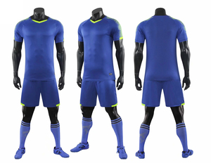 Uniformes de Fútbol Personalizados por Sublimación, 100% Poliéster Malla, Calidad Premium, Logotipo y Diseño Personalizados, Ropa Deportiva Unisex para Adultos - Product Image 6