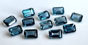 Topaze bleue naturelle de Londres coupe octogonale 5x7mm à facettes-Topaze bleue de Londres en vrac - Product Image 3