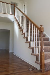 Livraison rapide Poteaux de peuplier décoratifs durables avec champignon Top traditionnel élégant pont escalier Bacony pièces d'escalier - Product Image 5