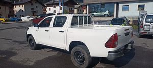 Camionnette d'occasion Hilux GCC 2019 AWD avec sièges en cuir ACC Cruise Control Automatic 360 Camera - Product Image 5