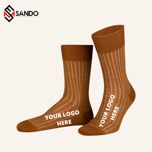 Robe pour hommes personnalisée Chaussettes en coton Chaussettes contre les mauvaises herbes Usine Fabricant OEM Tricot coloré Logo personnalisé Femmes et hommes Décontracté - Product Image 1