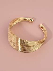 Brazalete de Metal Resistente Diseñado para Soportar el Uso Diario Mientras Mantiene la Forma y el Estilo - Product Image 6