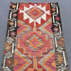3.2x7.1 ft Turkish <b>Wool</b> Rug <b>Red</b> Patchwork Floral Vintage Accent Rug with Latex Backing - Product Image 5