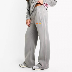 Pantalones de chándal holgados OEM/ODM, ropa de gimnasio ligera, pantalones de chándal apilados, pantalones de Jogger holgados de pierna ancha con logotipo impreso personalizado de Color sólido - Product Image 1