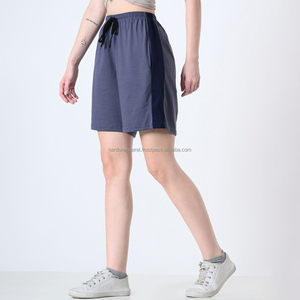 กางเกงขาสั้นฤดูร้อนสำหรับผู้หญิง ยี่ห้อ Nardon Apparel ระบายอากาศได้ดี แห้งเร็ว กันลื่น มีกระเป๋าข้าง ทรงหลวม สวมใส่สบาย เหมาะสำหรับออกกำลังกาย - Product Image 4
