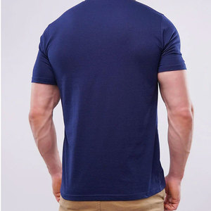 Camiseta Azul Marino de Cuello en V Elite |   Camiseta de algodón premium de 200 g/m² para hombre, estilo muscle fit, estilo urbano |   Camiseta Deportiva Personalizada al por Mayor - Product Image 2