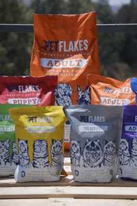 Senior Cat Pet Treat 1,5Kg PetFlakes Digestión sensible de alta proteína Nutrición Premium para gatos mayores - Product Image 3