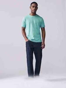 T-shirt coupe décontractée pour hommes Design personnalisé Streetwear fournisseur tenue décontractée pour salle de sport salon usage quotidien mode en gros - Product Image 3