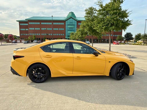 Lexus IS 500 F Sport LHDRHD ปี 2025 มือสอง - พร้อมจัดส่ง - Product Image 4