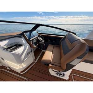 Barco de Lujo Cobalt R31 2026 con Motor Intraborda Volvo, 31'5" de Longitud, Garantía de 10 Años - Product Image 4