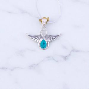 Magnifiques pendentifs en argent 925 avec pierres précieuses naturelles, design Ailes, vente en gros - Product Image 3