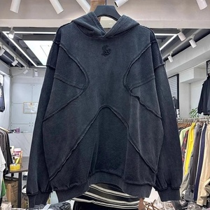 เสื้อฮู้ดดี้ผ้าฝ้าย 100% คุณภาพสูง ดีไซน์ปักลายขาดๆ แต่งสีซีด แต่งขอบดิบ ประดับด้วยเพชรเทียม - Product Image 4