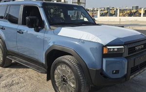 Toyota Land Cruiser Prado PRADO 250 2.4L Motor de Gasolina, Listo para Comprar Ahora, Envío Rápido Disponible, Sin Historial de Accidentes - Product Image 2