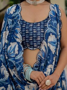 Sari Indio Tradicional de Calidad de Exportación, Estilo Bollywood, Estampado Digital Blanco y Azul, Diseño Súper Popular para Mujer, Secado Rápido para Fiestas - Product Image 2