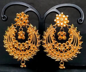Conjunto de pendientes recién llegados con diseño tradicional de 22CT chapado en oro Jhumka pendientes joyería para mujer desgaste por exportadores - Product Image 3