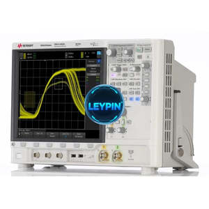 Oscilloscope numérique portable Keysight DSOX4032A avec sonde à 2 canaux analogiques 350 MHz - Product Image 2