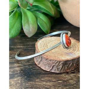 Tahe Spiny Oys & Sterling <b>Silver</b> Fashion <b>Cuff</b> <b>Bracelet</b> Elegant and Stylish Accessory - Product Image 3