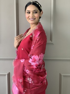 Merveilleux pantalon Kurti en tissu Viscose Chanderi de conception élégante avec Dupatta simple en travail brodé pour les vêtements pour femmes - Product Image 6