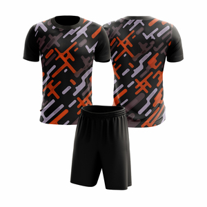 2024 dernière conception Polyester Football Jersey Shorts Kits O Cou Sublimé Uniforme Ensembles Automatisé Coupe OEM Entretien - Product Image 1
