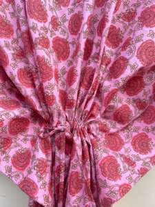 Túnica Kfatan de Algodón Hecha a Mano en India, Estampado Floral, Cuello en V, Informal, para Vacaciones en la Playa, Regalo Perfecto para Ella, Primavera, Verano, Otoño - Product Image 3