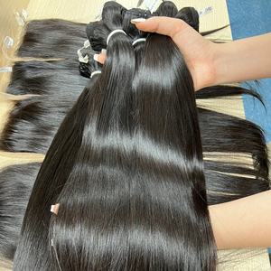 Extensiones de trama de piel sin procesar ondulada Natural de cabello Remy alineado con cutícula virgen cruda vietnamita en paquetes Los mejores vendedores de cabello humano - Product Image 1