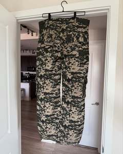 High Quality <b>Men's</b> Casual Style Cotton Flared <b>Pants</b> <b>Camo</b> Wide Leg Baggy Working Sweats with Custom Graphics Printed - Product Image 3