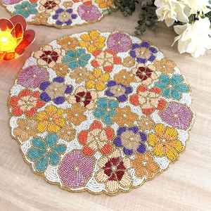 Primavera hecha a mano con cuentas, multicolor - Product Image 2