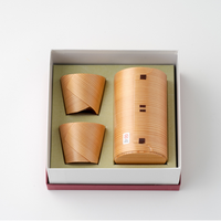Ensemble de bouteille et de tasses à saké en cèdre naturel 100% fait main, style Wabi-sabi, vaisselle traditionnelle japonaise Magewappa, ensemble cadeau
