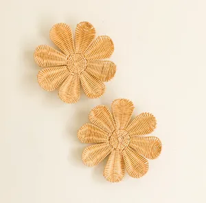 Nouveaux Designs Rotin Fleur Tenture Murale Décor Pour Salon Décor Fabriqué À La Main OEM En Gros Décoration De La Maison du Vietnam - Product Image 6