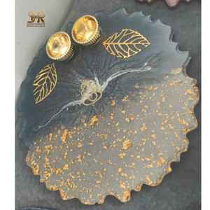 Plateau de prière décoratif de luxe fait à la main en résine époxy écologique de style élégant, modèle adapté au festival de Diwali, pour la maison - Product Image 1