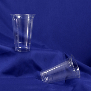 Tasses en plastique PP jetables transparentes de l'usine Quang Quan 16 20 22 24oz tasses à paroi unique pour jus de thé au lait café - Product Image 1