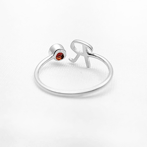 Vente en gros Argent Sterling 925 R Alphabétique avec Grenat Rond Pierre Zodiaque Nom Lettre Or Vermeil Bague Bijoux pour Unisexe - Product Image 3