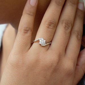 แหวนมอยส์ซอไนต์ไม่มีสีใน925แหวนเงินสเตอริงลายดอกไม้ดีไซน์ดอกไม้แหวนของขวัญครบรอบ - Product Image 2