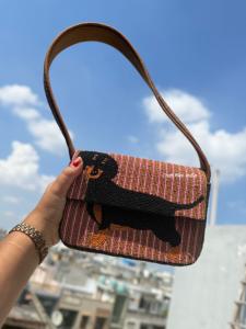 Bolso de hombro con cuentas artísticas de alta calidad para mujer, estilo de moda único con colores llamativos para damas, bolsos con estampado de animales - Product Image 3