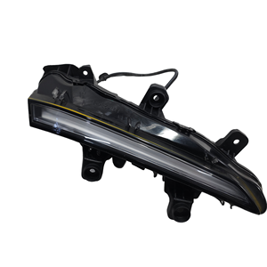 FEU DE PARE-CHOCS AVANT GAUCHE PEUGEOT 208 Série 9824241380 (19>) - Product Image 2