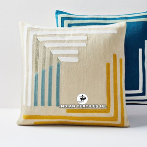 Housse de coussin en laine moderne de vente chaude avec chaîne de broderie Kashmiri cousue pour canapé salon motif Vintage géométrique - Product Image 4