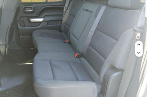 Chevrolet Silverado 1500 LT 2015 Usada de Calidad, con Volante a la Izquierda/Derecha - Product Image 3