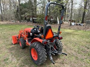 2023 para KUBOTA B2301HSD nuevo Tractor a pie 4WD con motor Massey Ferguson 180hp Tractor agrícola de potencia nominal 4x4 - Product Image 3
