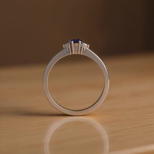 Anello di Fidanzamento Classico con Tanzanite Naturale Taglio a Pera 6x4 e Topazio Bianco, Gioiello Raffinato per Donne - Product Image 3