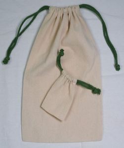 Pochette écologique 100% en coton biologique de taille personnalisée, petit sac à cordon avec logo, recyclable et durable pour l'emballage de bijoux - Product Image 6