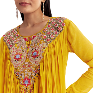 Mostaza Chinon acampanado Kurta con hilo de trabajo, venta al por mayor de ropa étnica para mujer, Proveedor de Ropa OEM, ropa de fiesta personalizada - Product Image 4