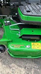 Offre Spéciale John Deer 1026R hydrostatique chargeur frontal tondeuse à quatre roues plateau de coupe John Deer 1026R tracteur compact plateau de coupe - Product Image 6