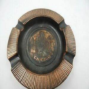 Cenicero de latón de estilo clásico Diseño de madera y acero con acabado plateado a la venta para decoraciones para fumar - Product Image 5