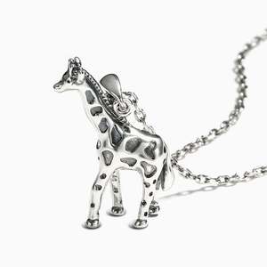 Jeulia Sterling Silver African <b>Giraffe</b> <b>Necklace</b> with Rose Gold Zircon Diamond & Pearl - Product Image 2